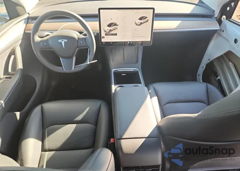 2023 Tesla Model Y из США, поврежденный, VIN 7SAYGDEE0PA114358